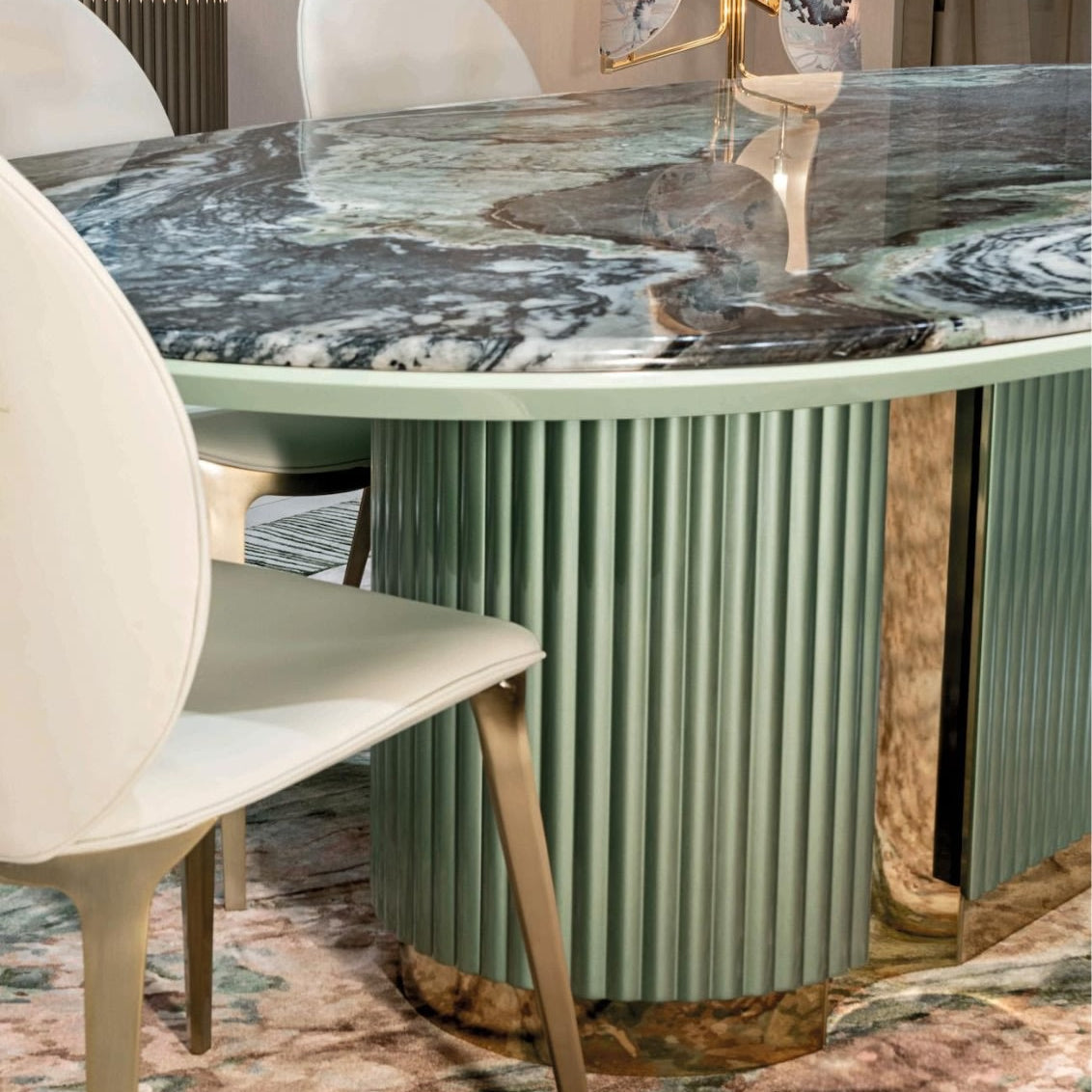 Eva dining table