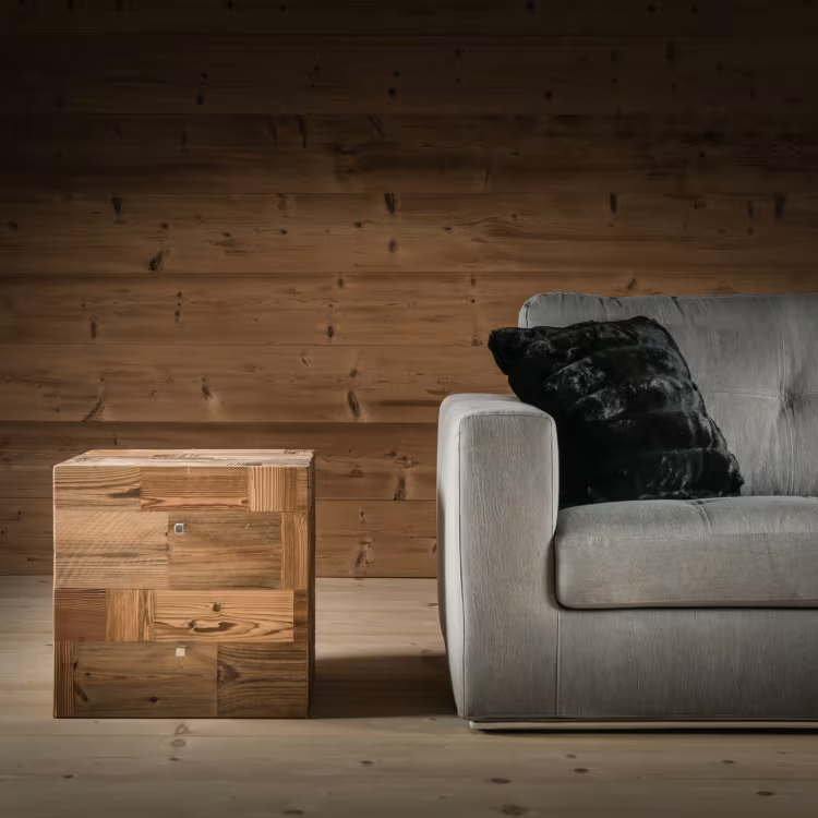 Cube ra stua nightstand