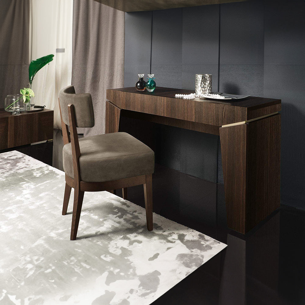 Accademia Elegance Bedroom Collection