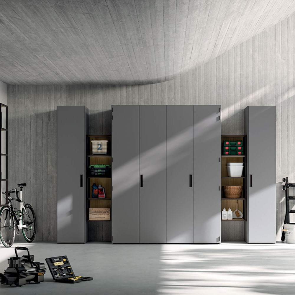 Space saving wardrobe