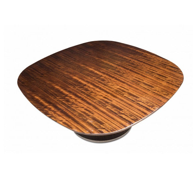 A coffee table with a luxurious modern design