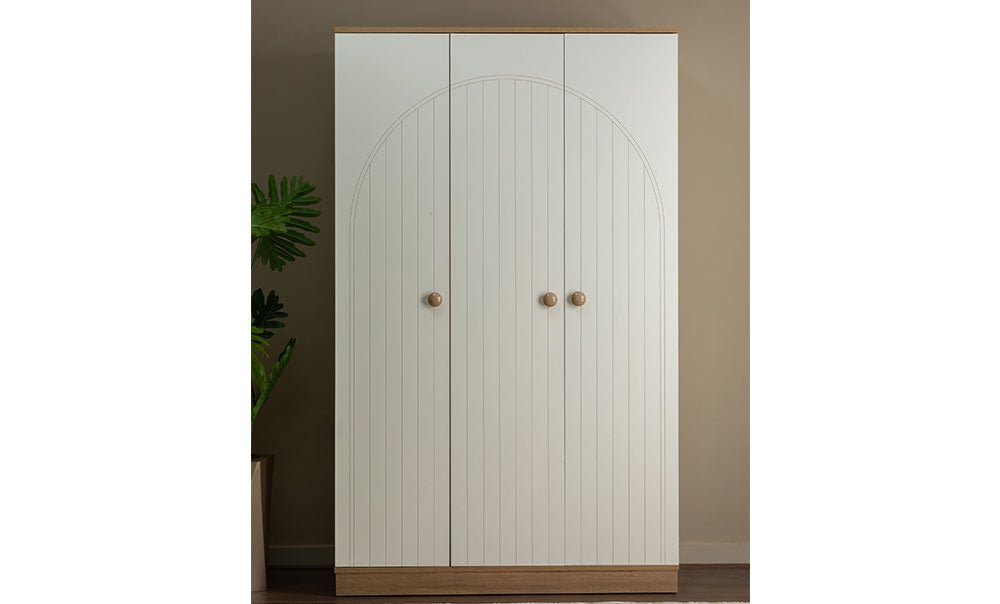 Class wardrobe