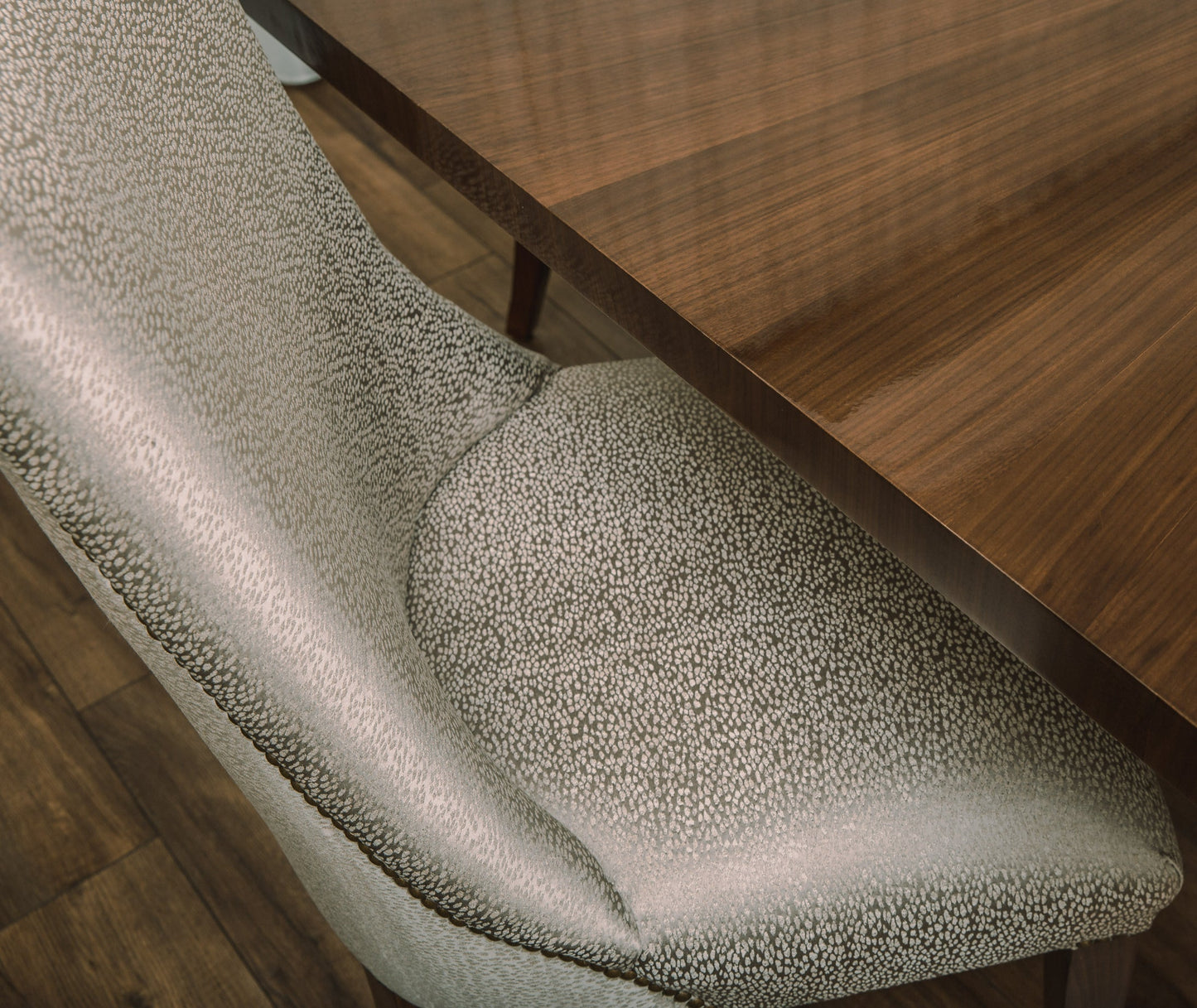 Onyx Chair