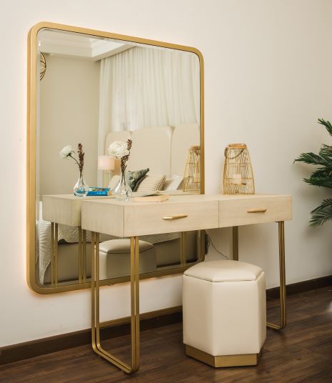Temple Vanity
