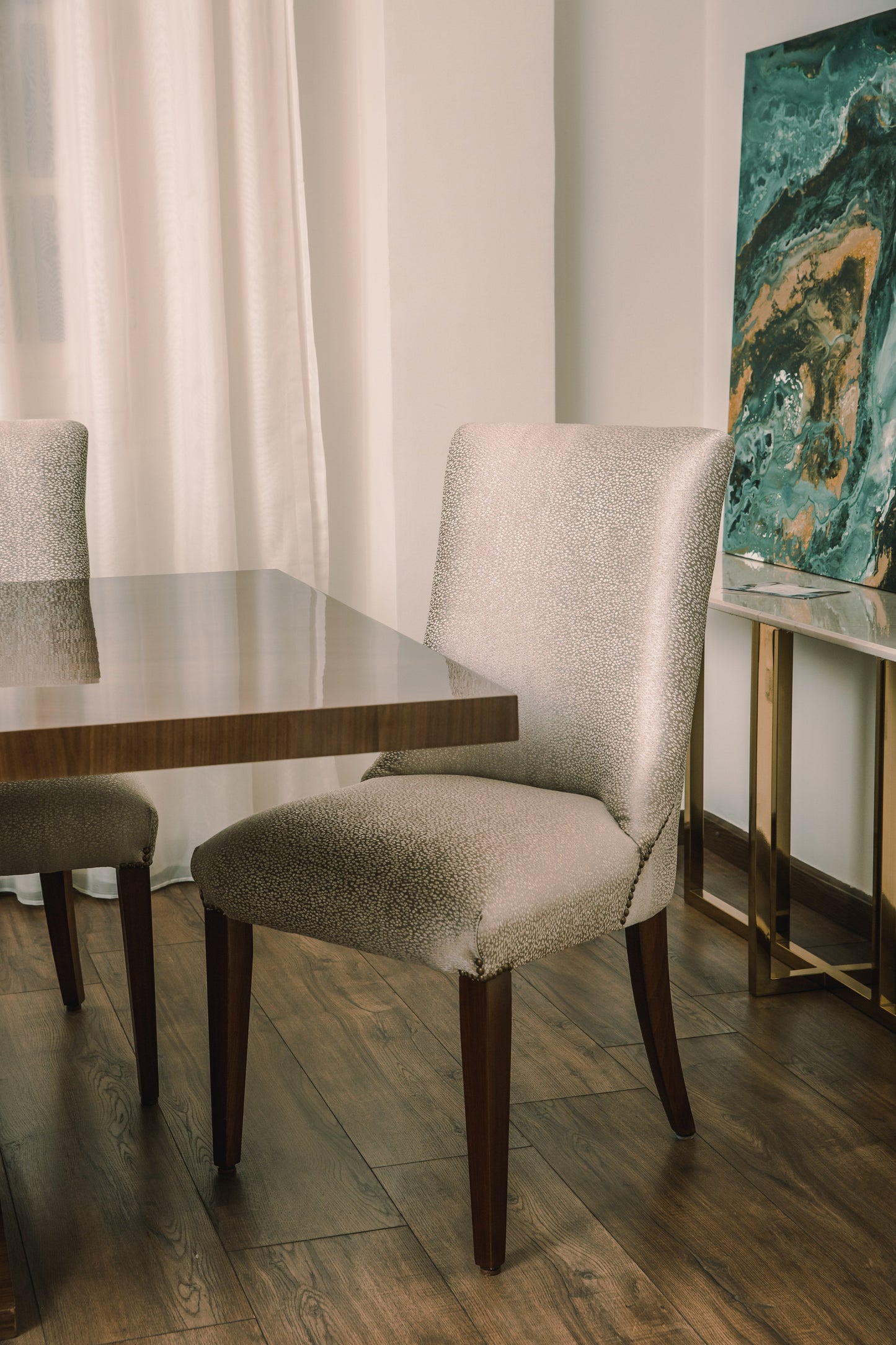 Onyx Chair