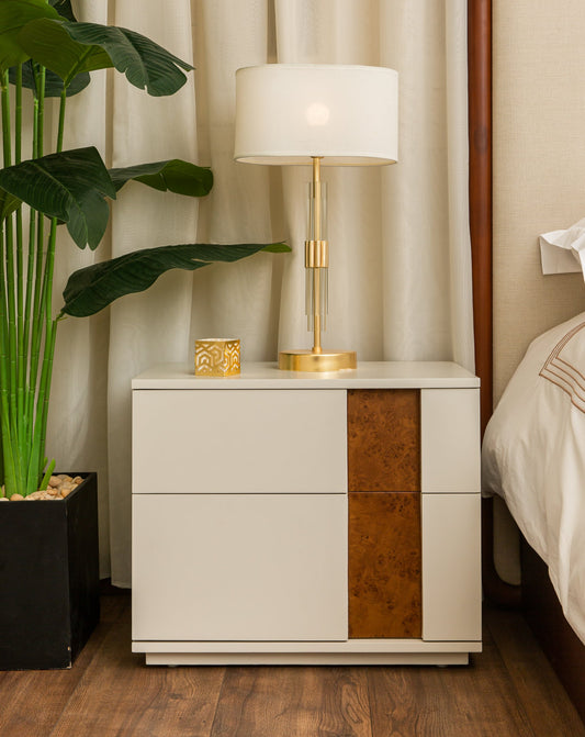 Minimal Commode