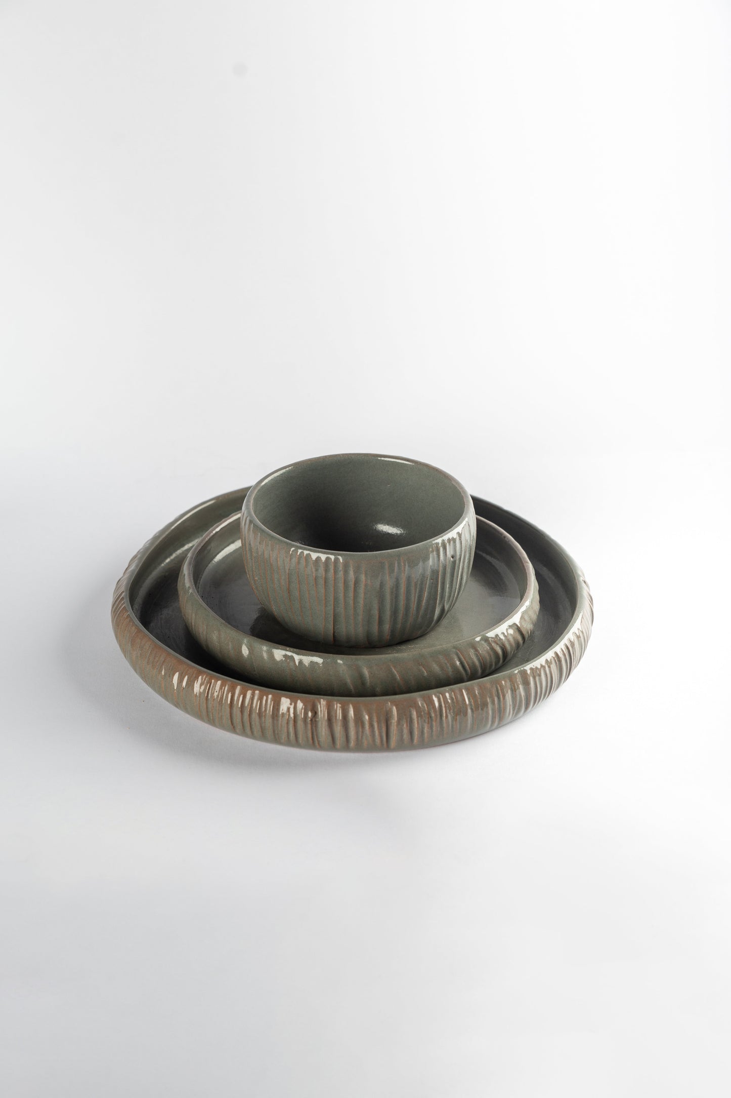 Pottery Dinner Set of 2