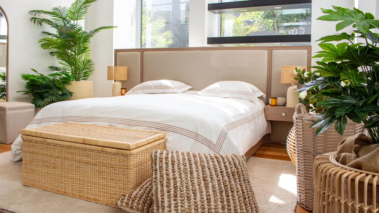 OAK Bedroom