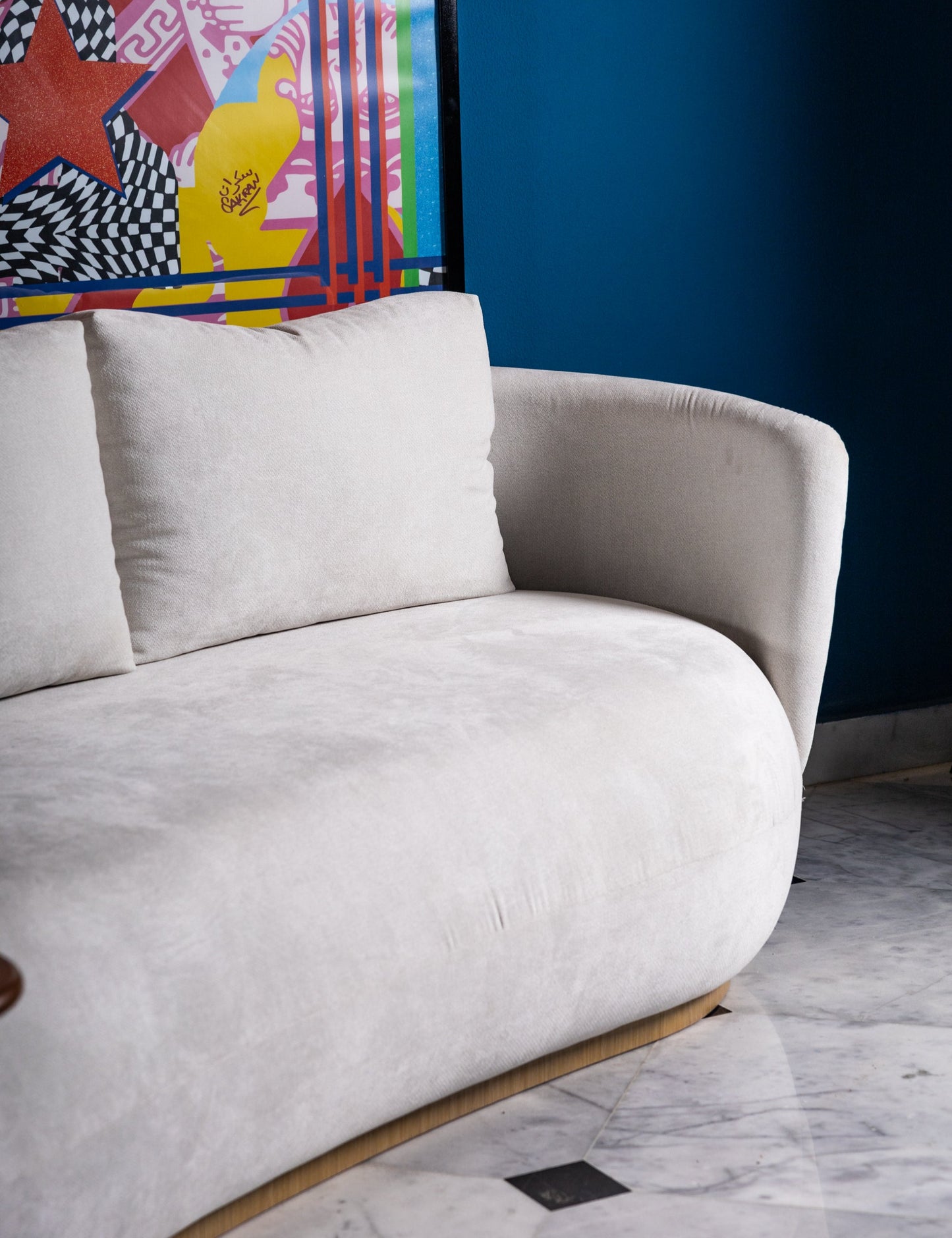 Curve Sofa Living
