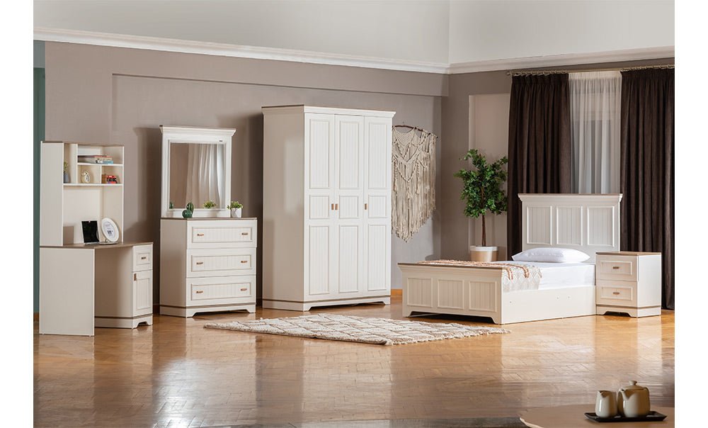 Tiffany youth bedroom