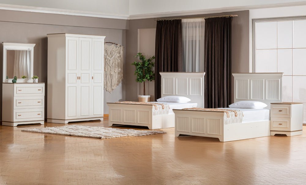 Tiffany youth bedroom