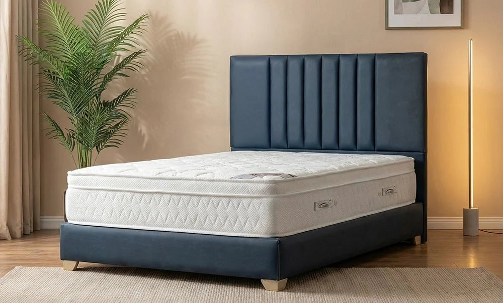 Juri with headboard CF22