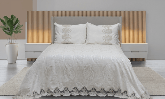 Qabbani Denzli bridal tablecloth, 6 pieces