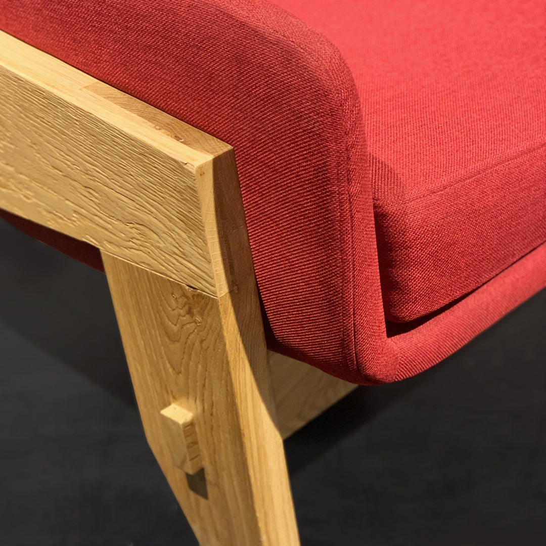 Nava-Arm Chair