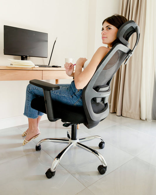 M5 Black Mesh Chair