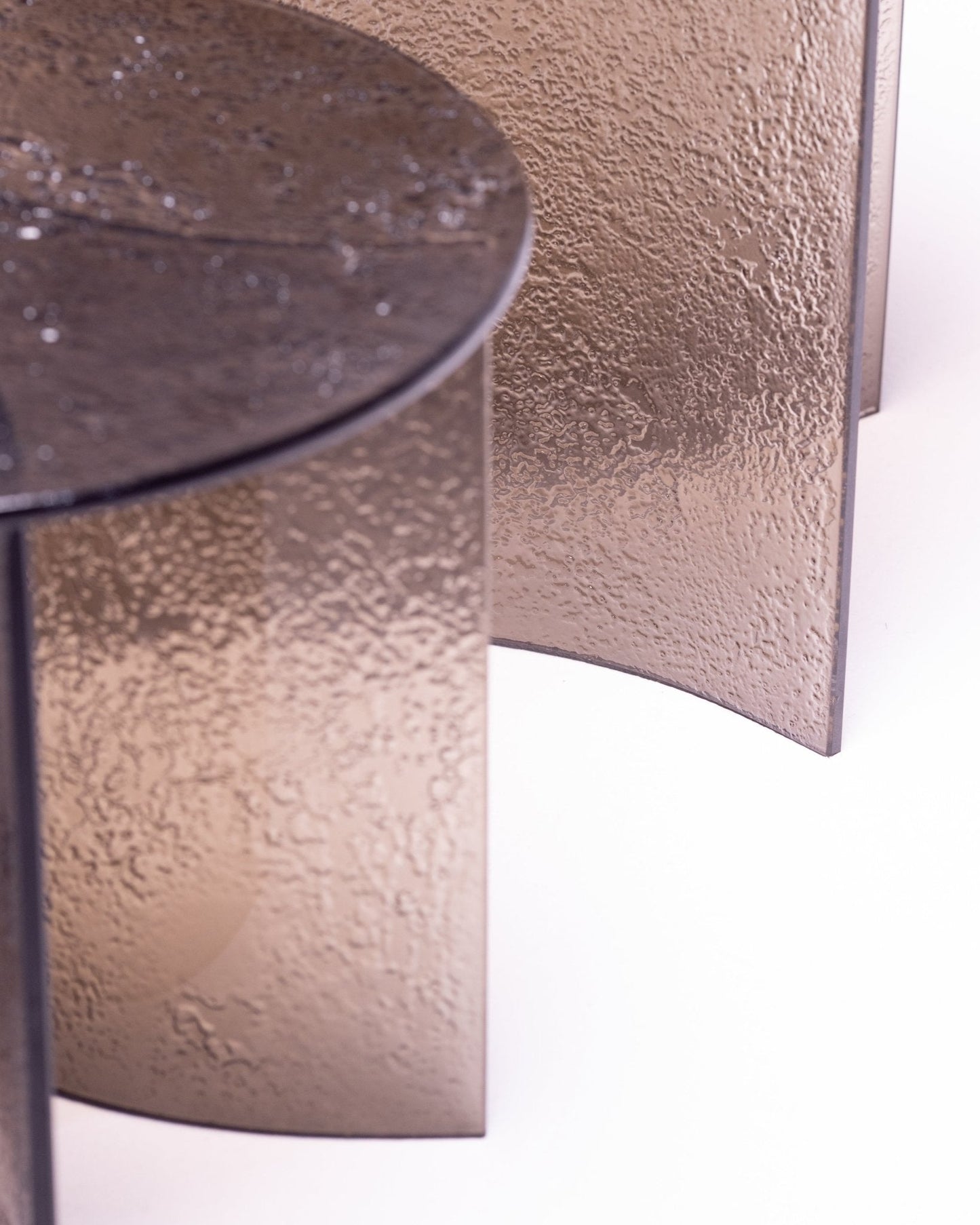 Ripple Table