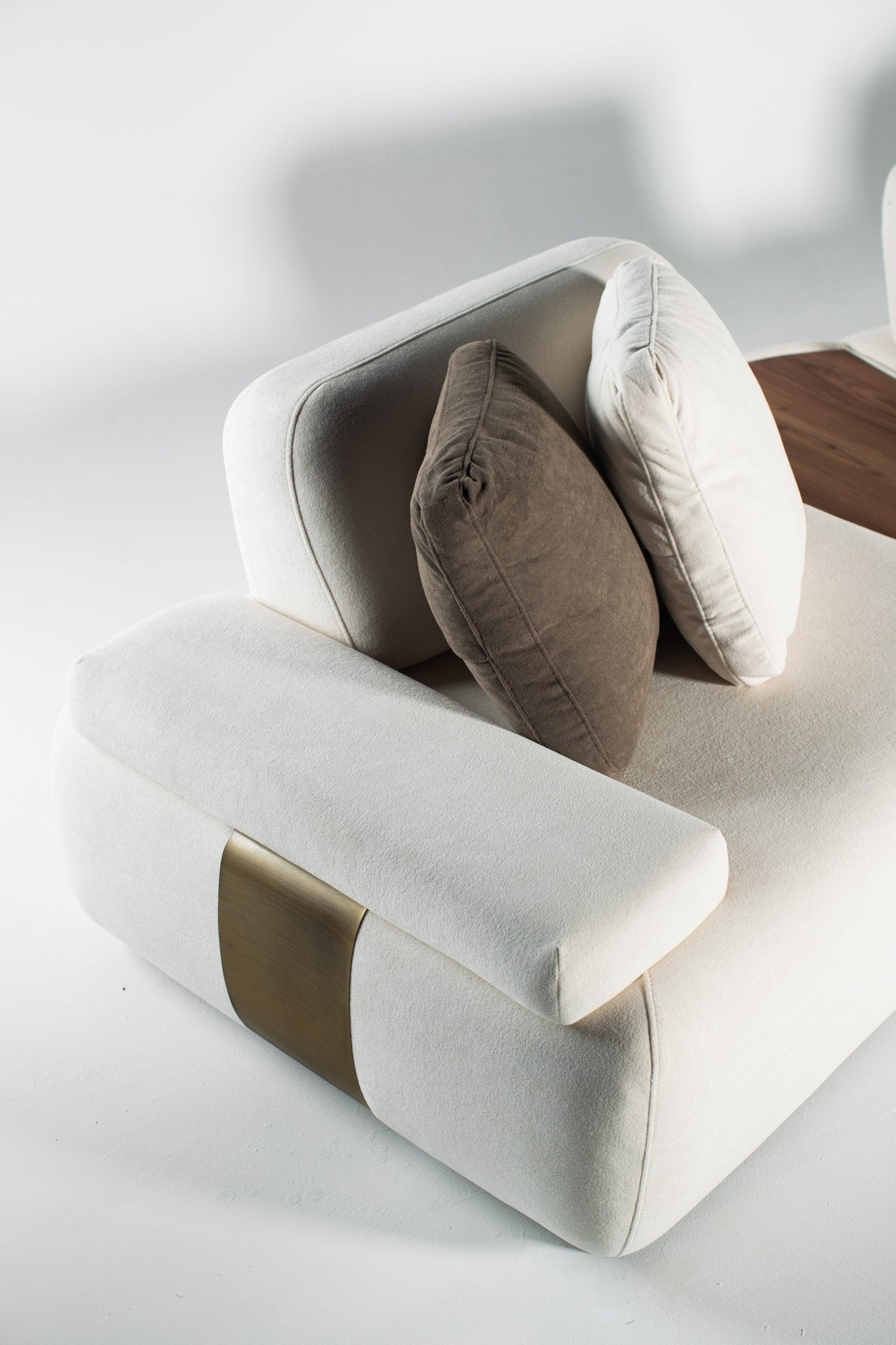 Norin L-shape sofa