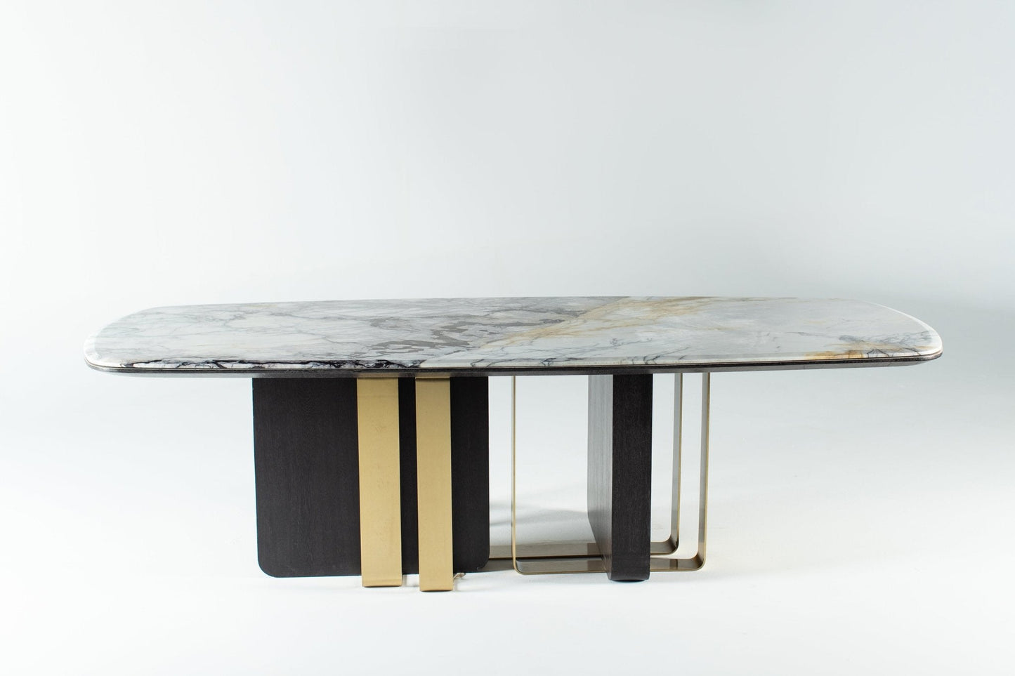 Kavar Dining Room