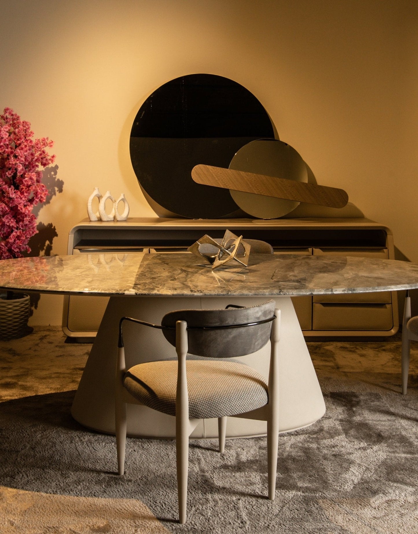 Ruvit Dining room