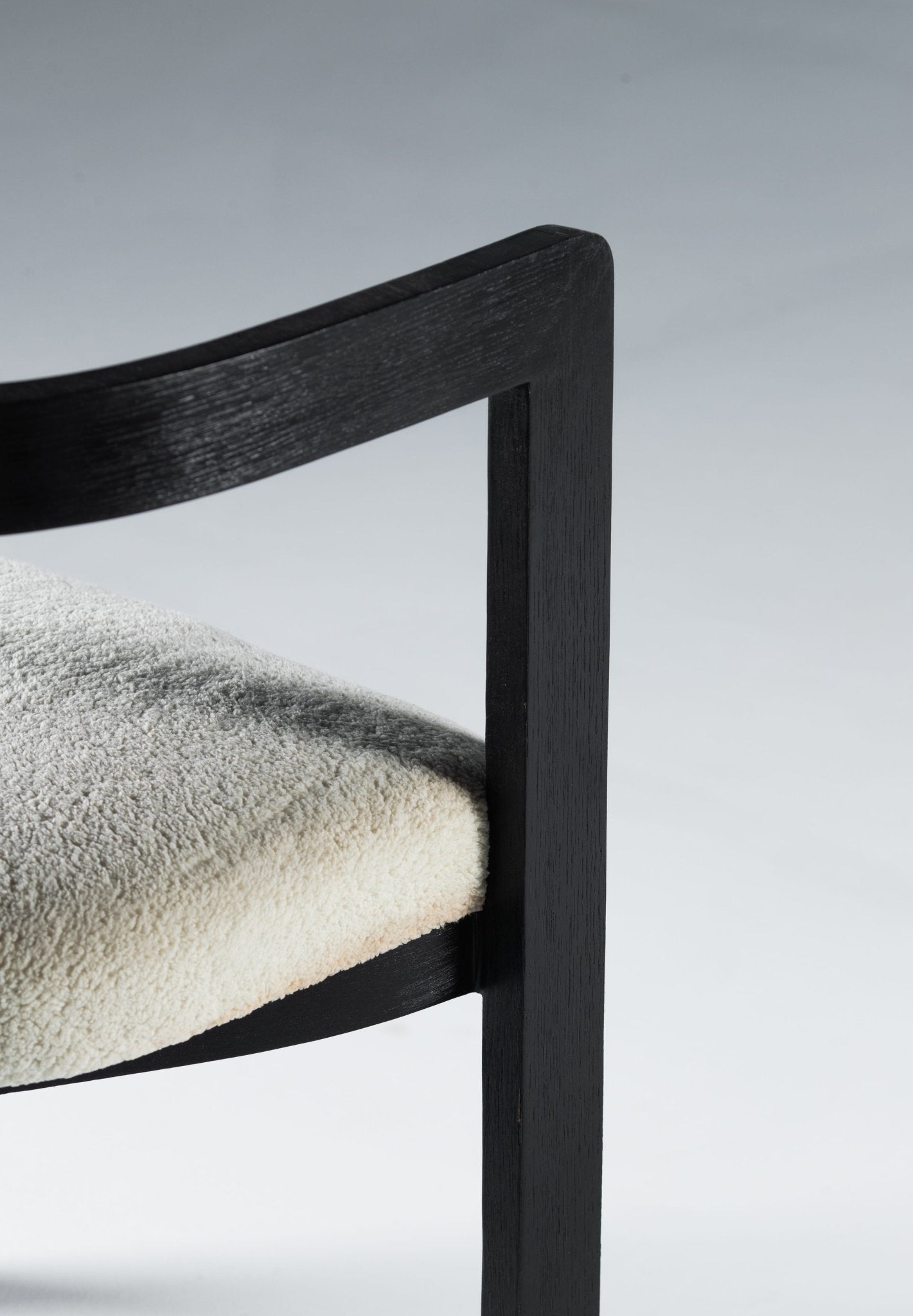 Vionna Chair