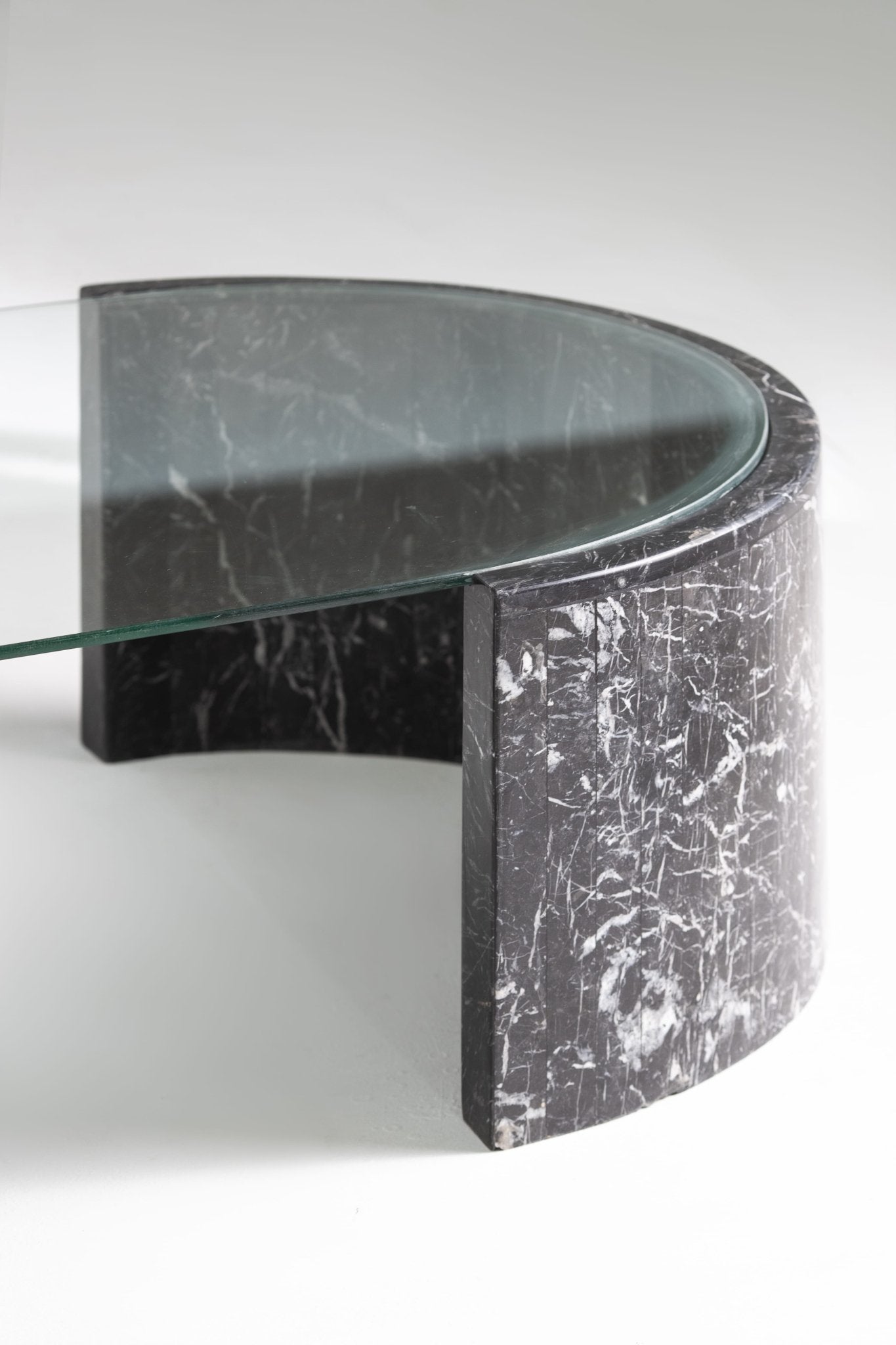 Pilar TABLE