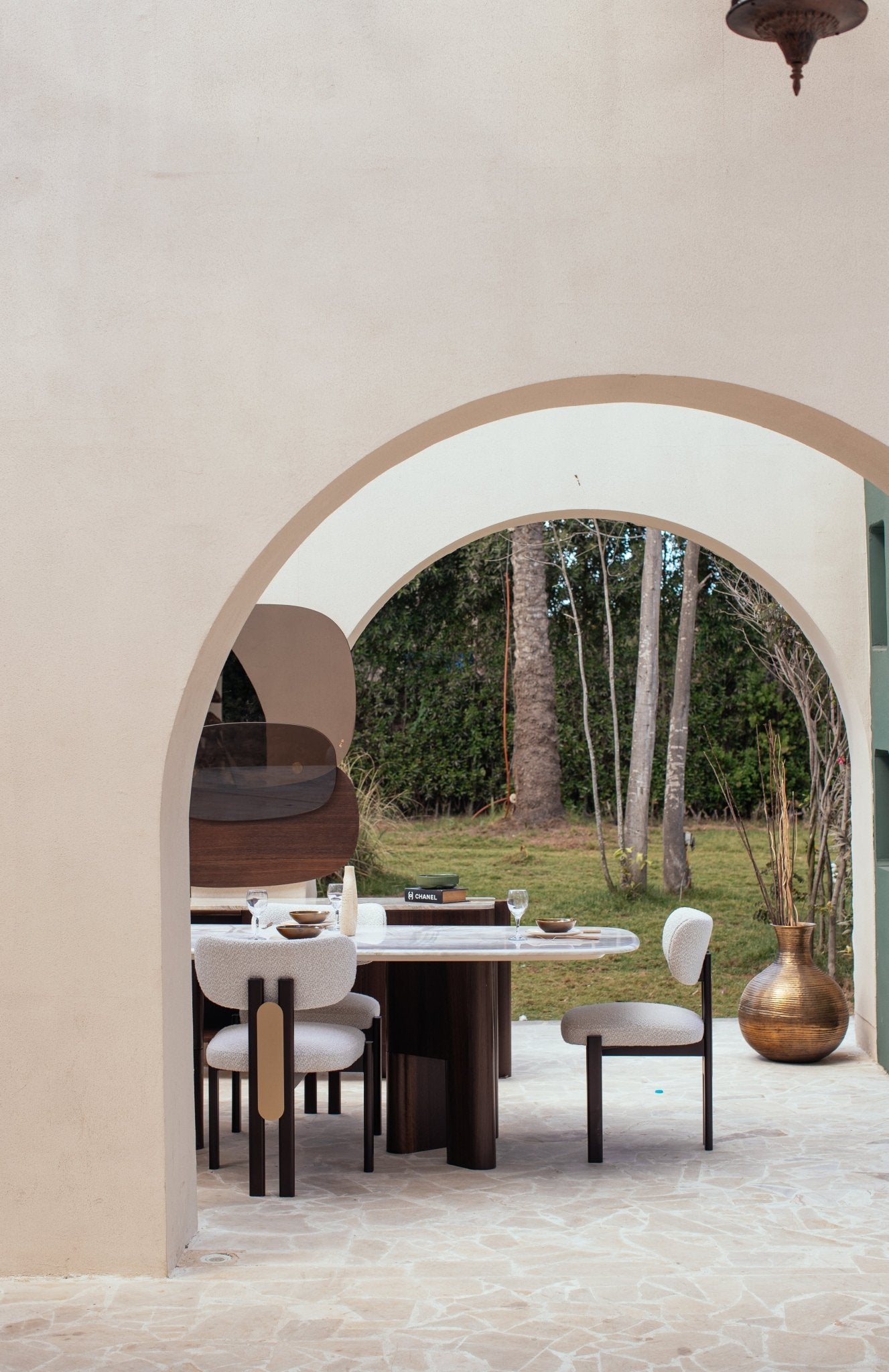 Rounded Dining Room