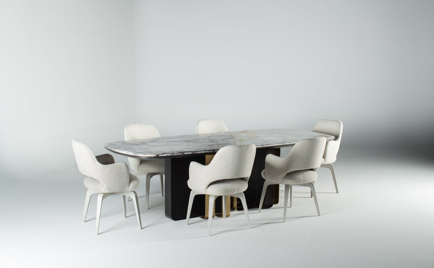 Kavar Dining Room