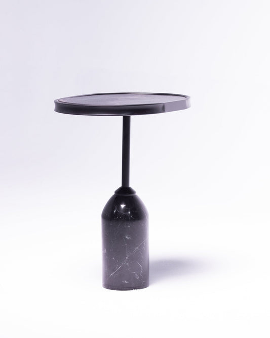 Nero Table