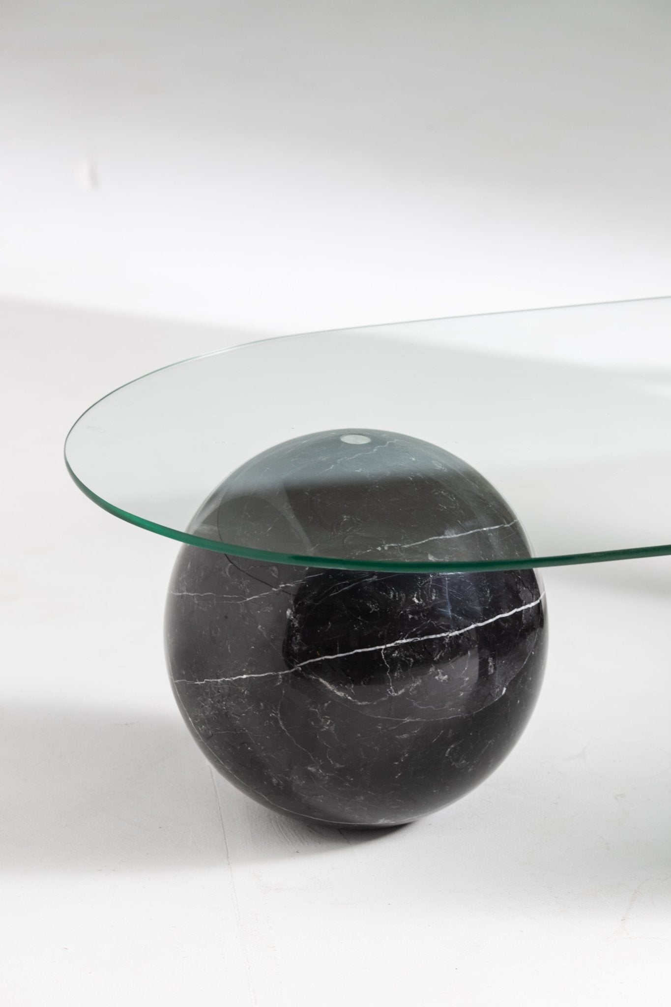 Pilar TABLE