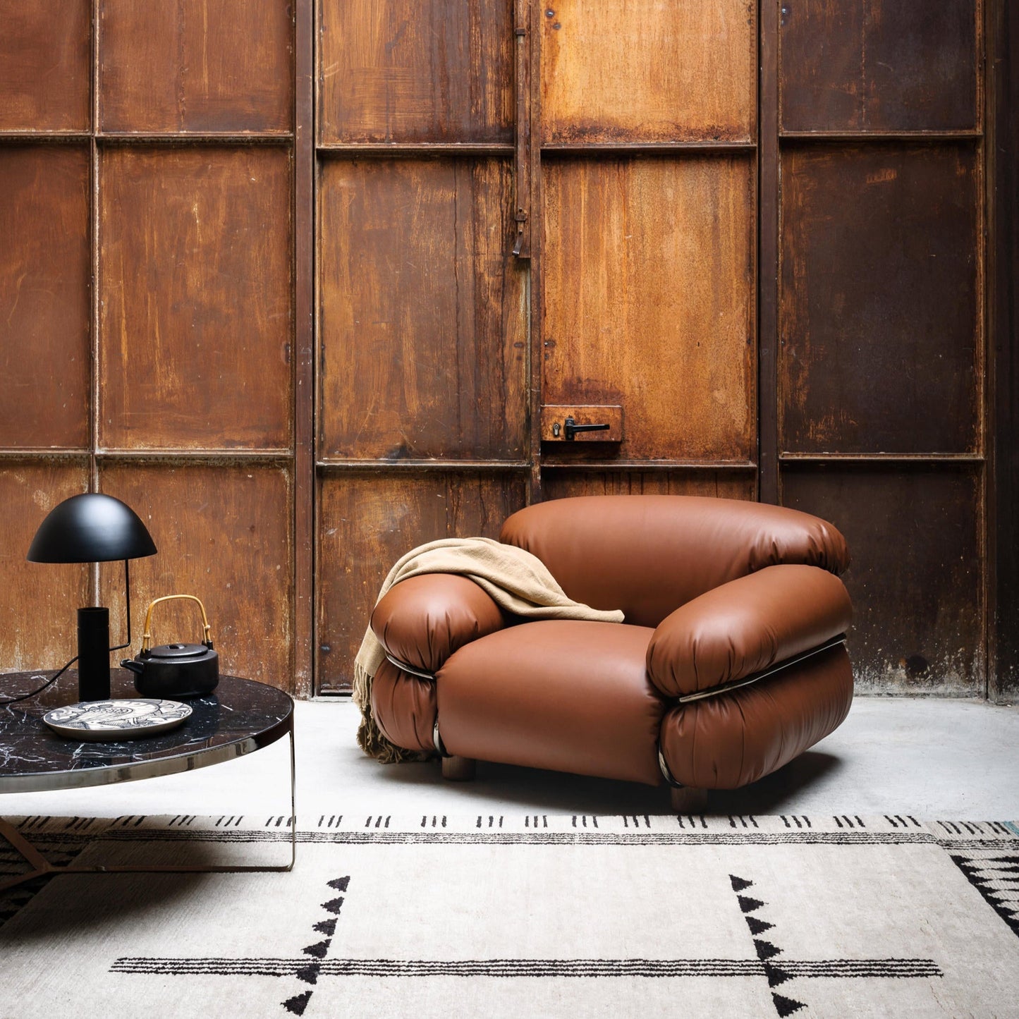 LADIES sofa