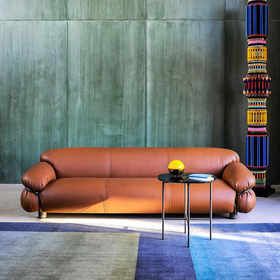 LADIES sofa