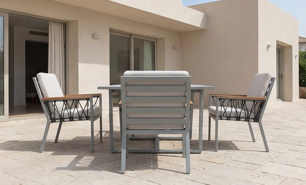Aluminum vinyl table