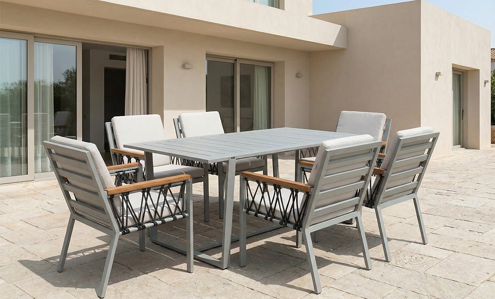 Aluminum vinyl table