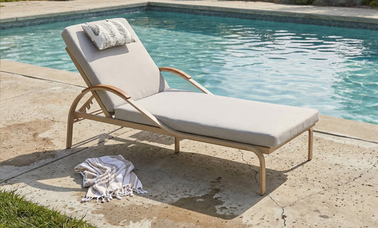 Evona chaise longue