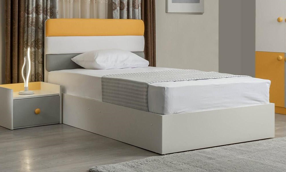 Caprice bed
