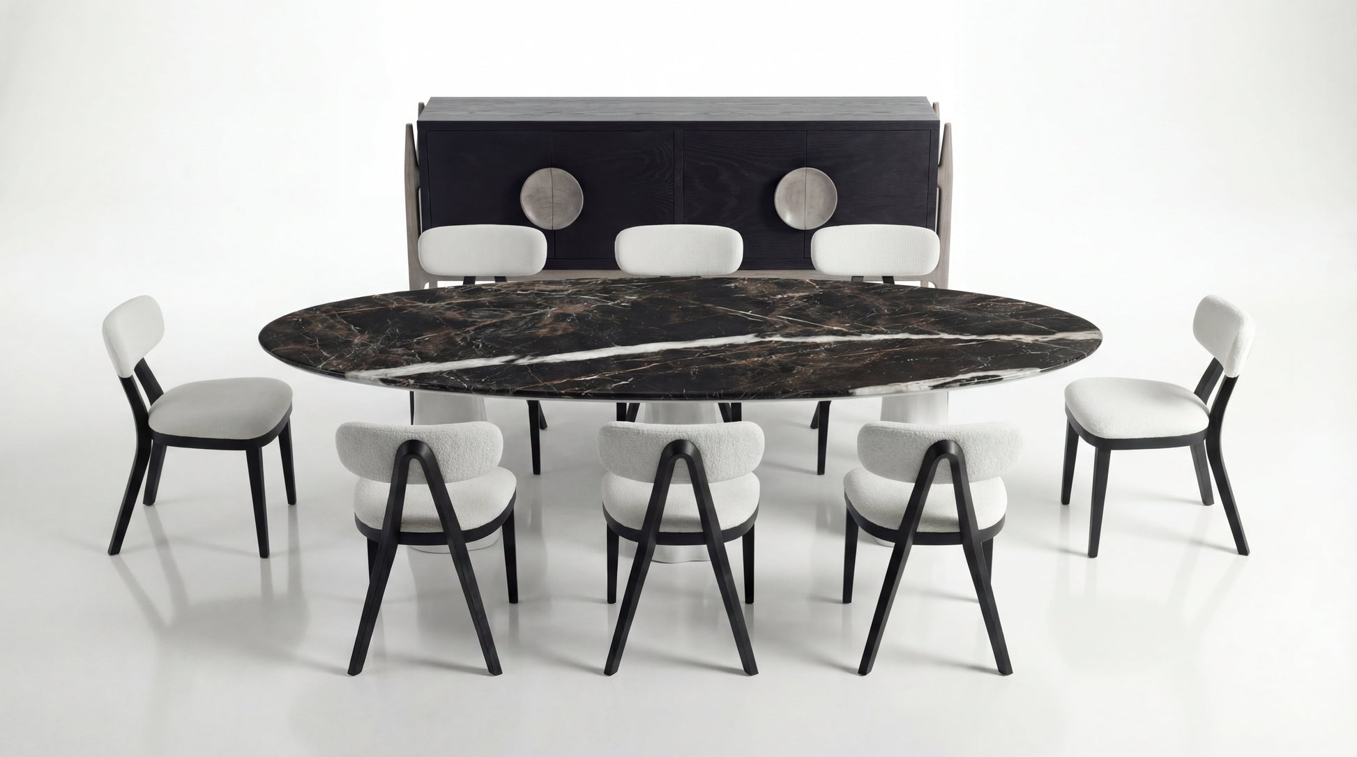 PLURE Dining Room