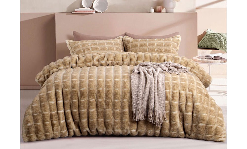 Double fur winter comforter set, 3 pieces - 1624