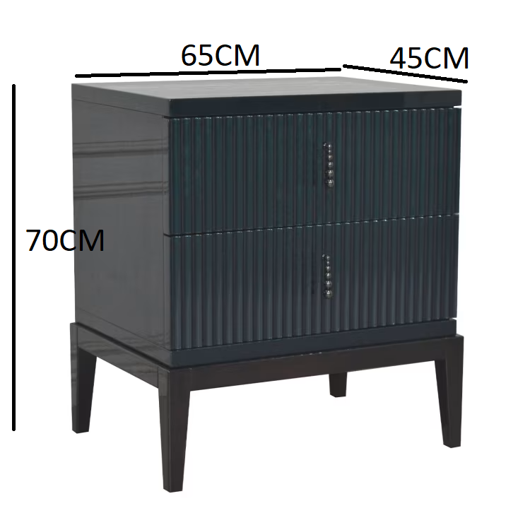 Italian night table in glossy green smarald lacquered wood