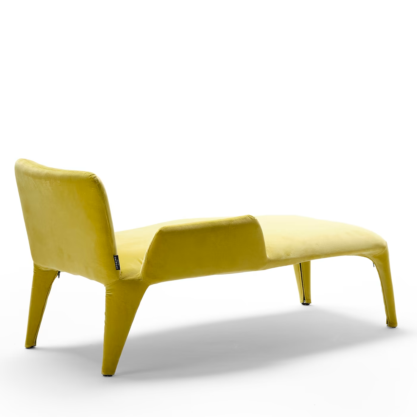 Nova lounge chair